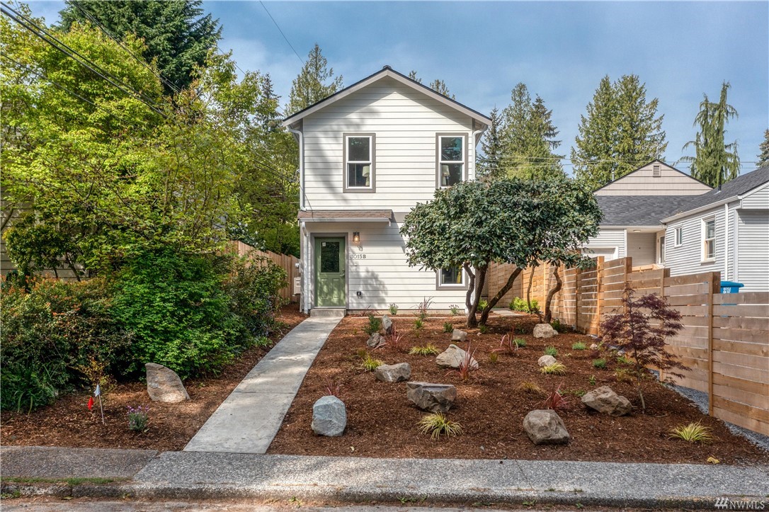 3015 NE 85th St Unit #B Seattle, WA 98115