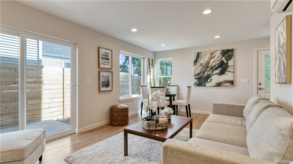 3015 NE 85th St Unit #B Seattle, WA 98115