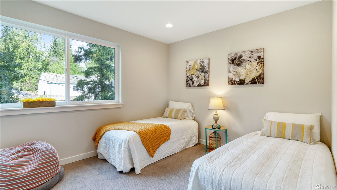 3015 NE 85th St Unit #B Seattle, WA 98115