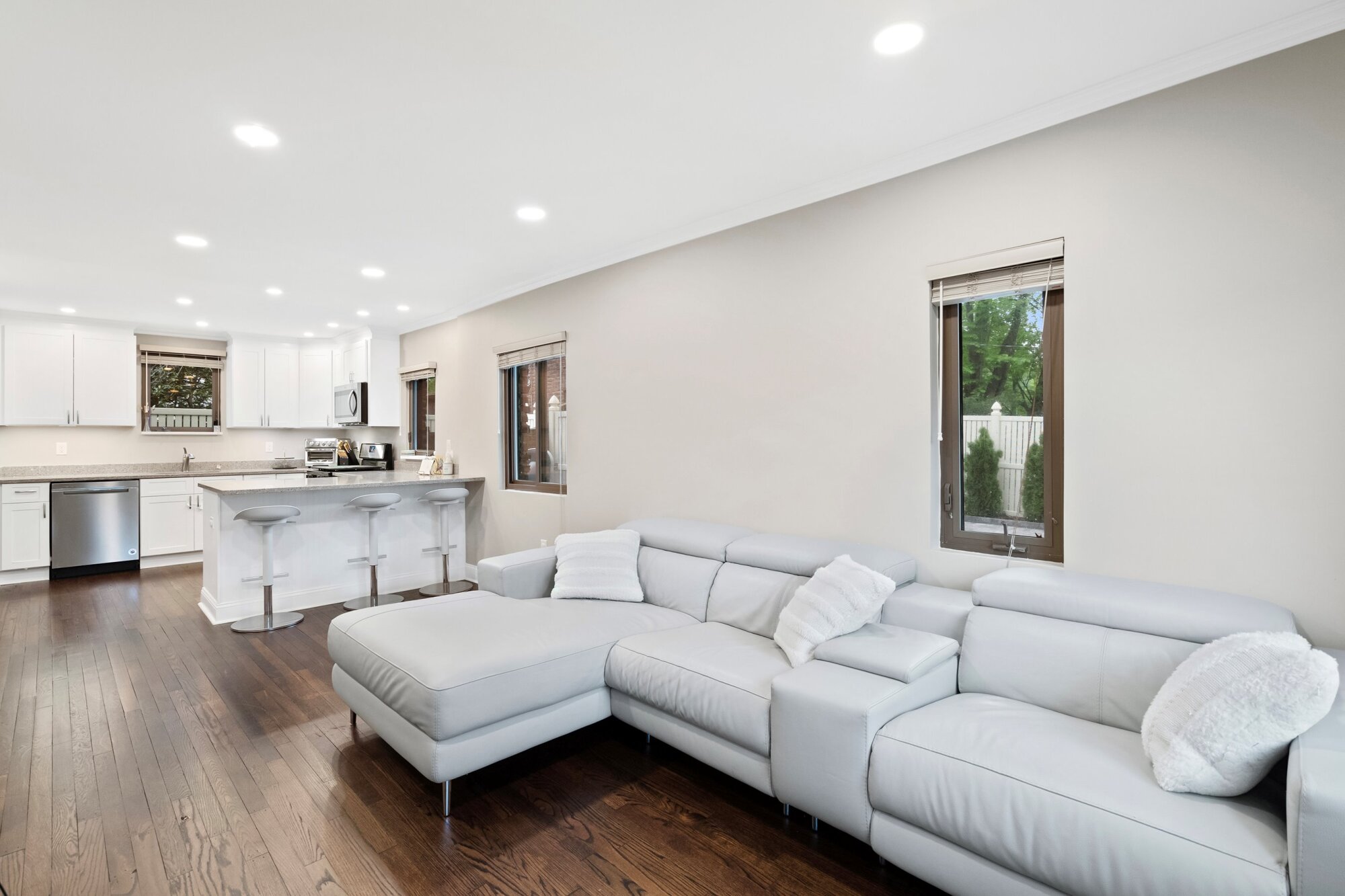 764 Cedar lane Teaneck, New Jersey 07666