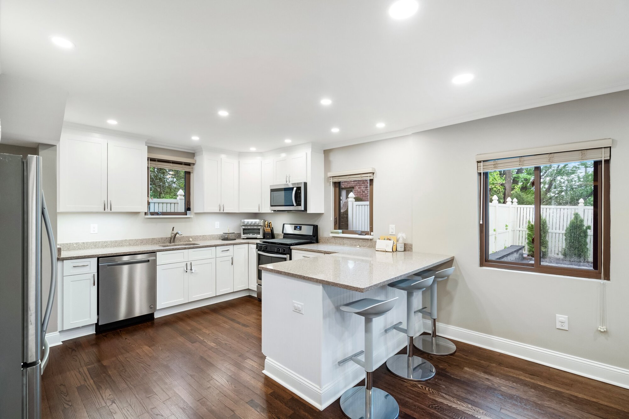 764 Cedar lane Teaneck, New Jersey 07666